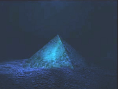 кристална пирамида