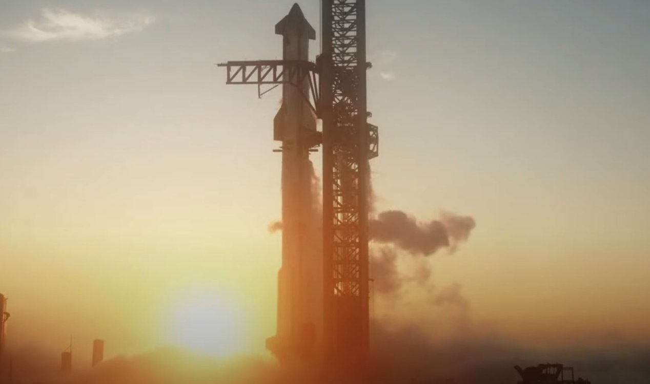 Starship on the Launchpad.
