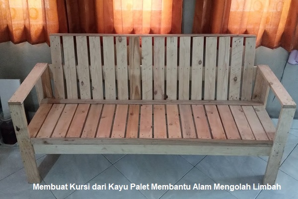 Kursi dari Kayu Palet