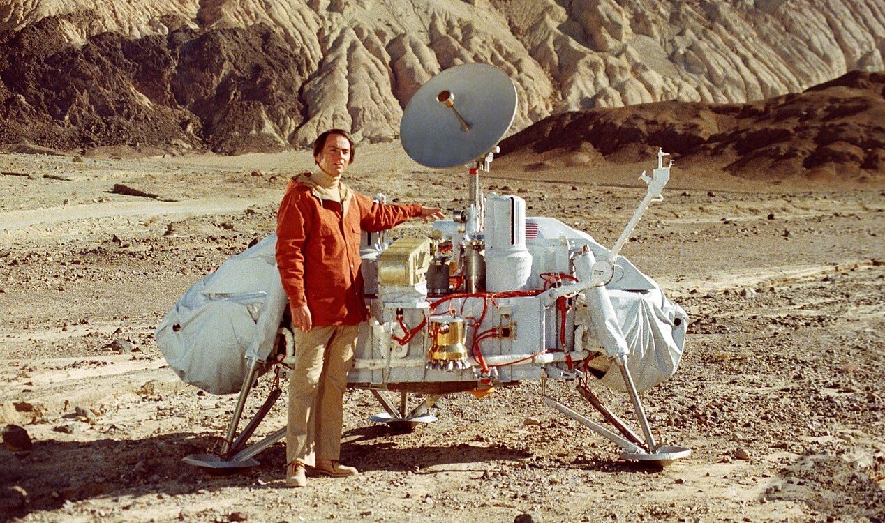 Карл Сейгън