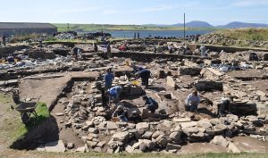 „Изключително откритие“ се дразни в неолитния обект на Оркни