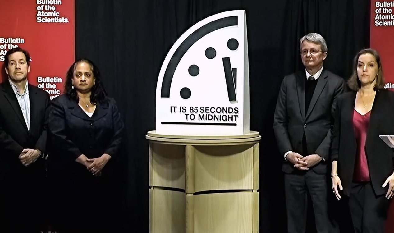 Часовникът на Страшния съд 2026