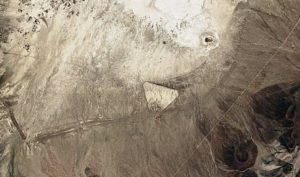 „Триъгълникът“ на Невада в Google Earth предизвиква слухове и конспирации