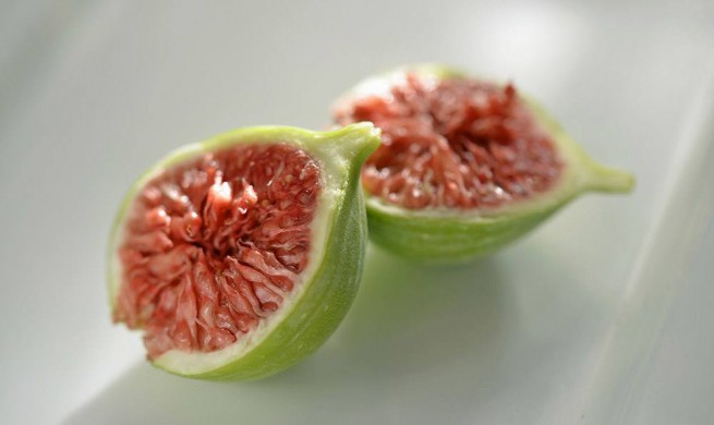 Тайният живот на смокините или как ядем смокини с оси