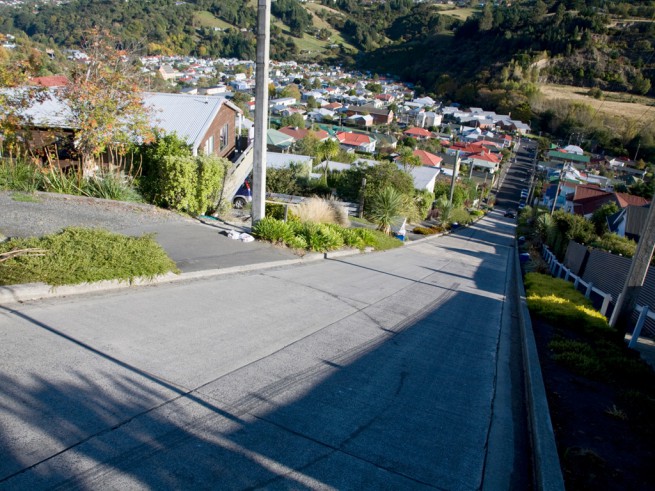 Най-стръмната улица в света  ул. Болдуин, Нова Зеландия